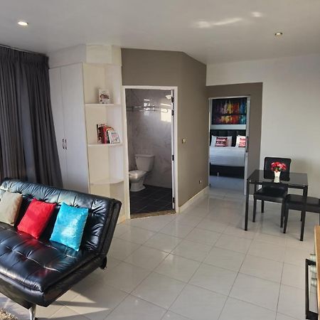 Villa Versace Residence Patong Экстерьер фото